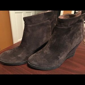 Brown Donald J Pliner Booties